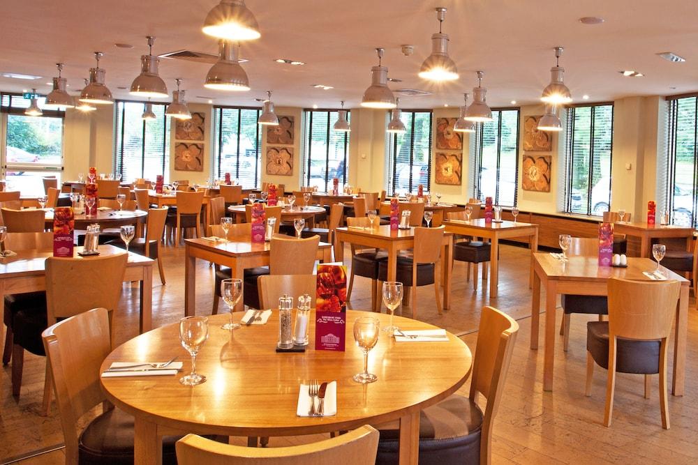 Britannia Daresbury Park Hotel & Spa Warrington Dış mekan fotoğraf